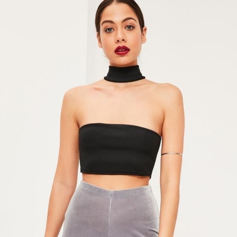 NWOT Missguided Choker Crop Top